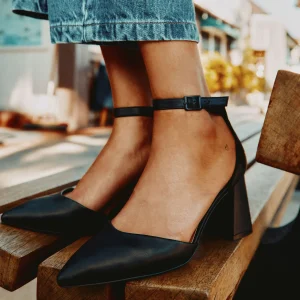 Call It Spring Daliaa Black Best