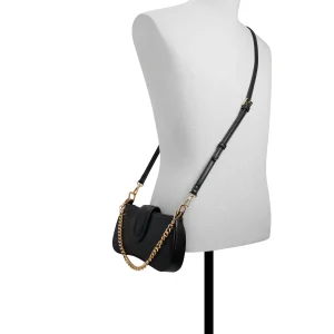 Call It Spring Juicy Black Best