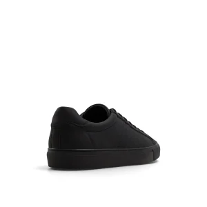 Call It Spring Munroe Black Fashion