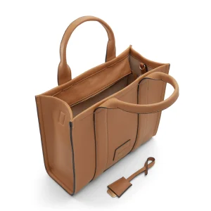 Call It Spring Qoa Tan Store